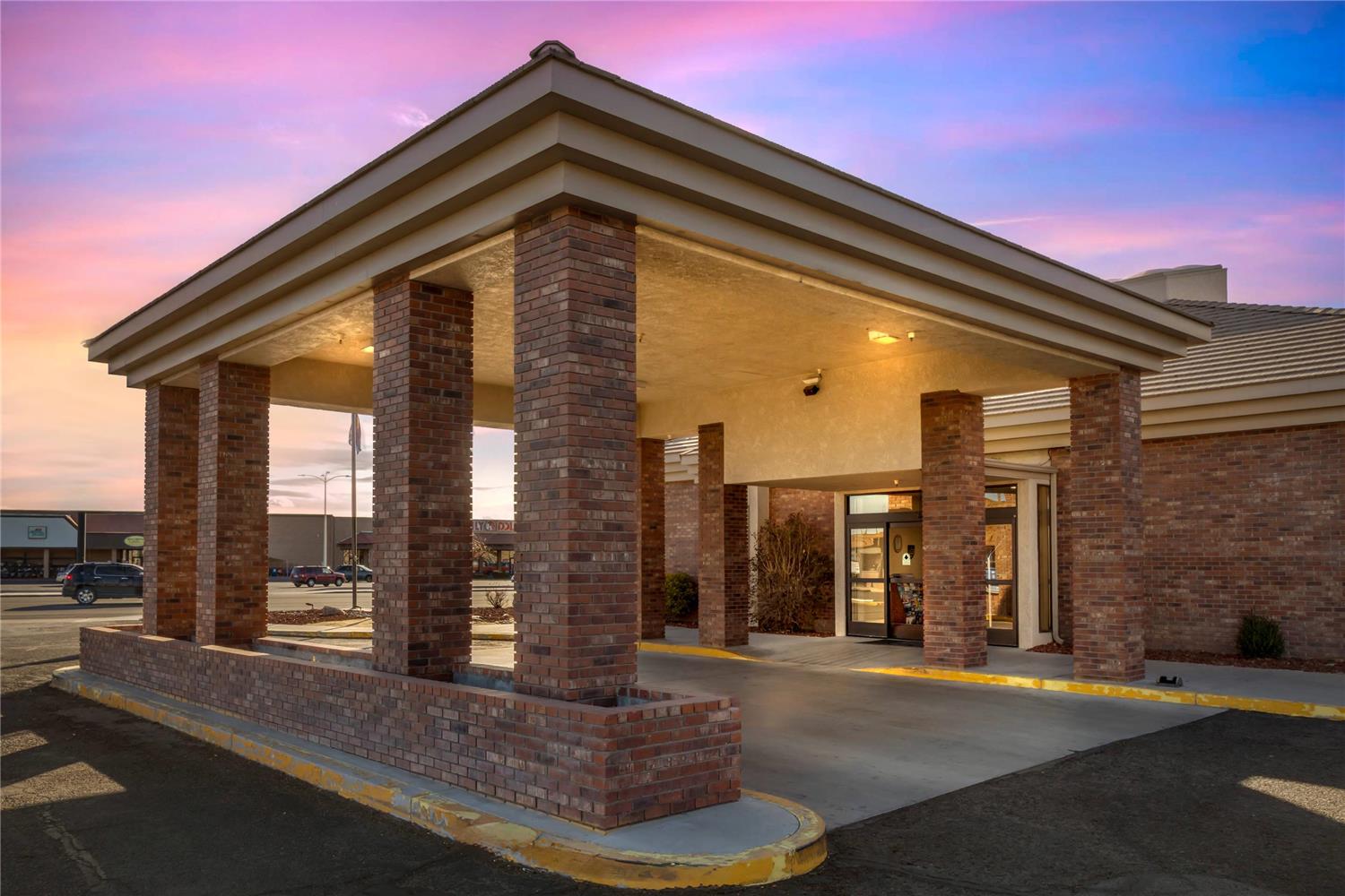 Comfort Inn & Suites Near Fallon Naval Air Station 7/18