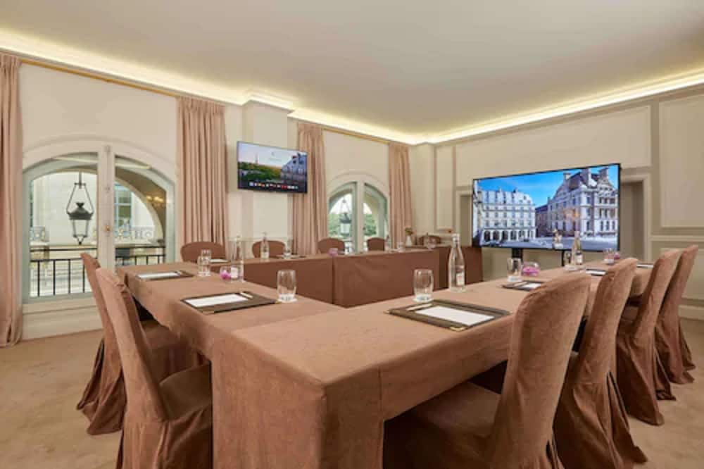 Hotel Regina Louvre 53/60