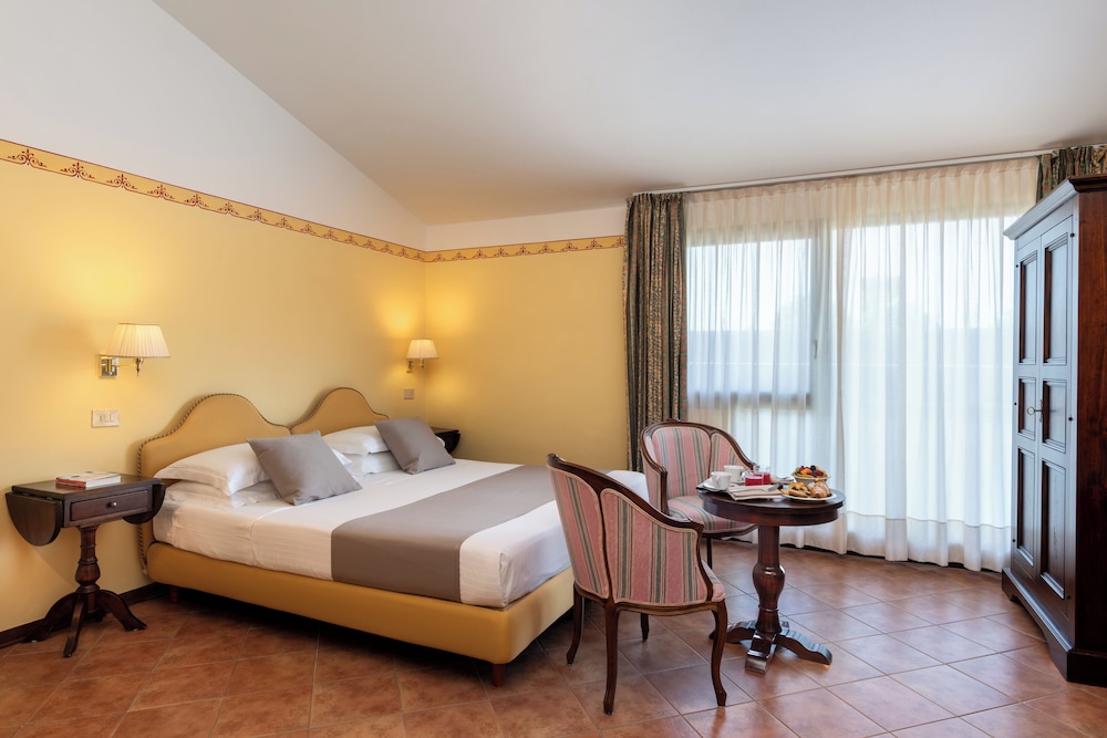 Hotel Residence San Gregorio 19/66