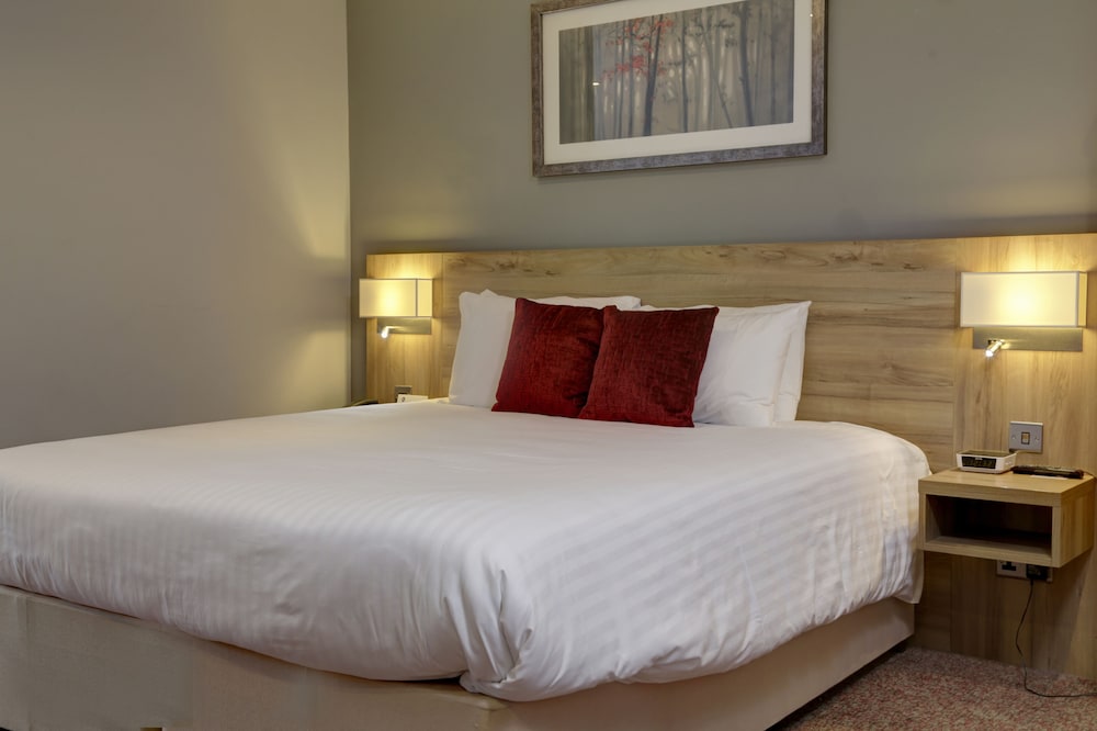 STANDARD, DOUBLE BED, ACCESSIBLE