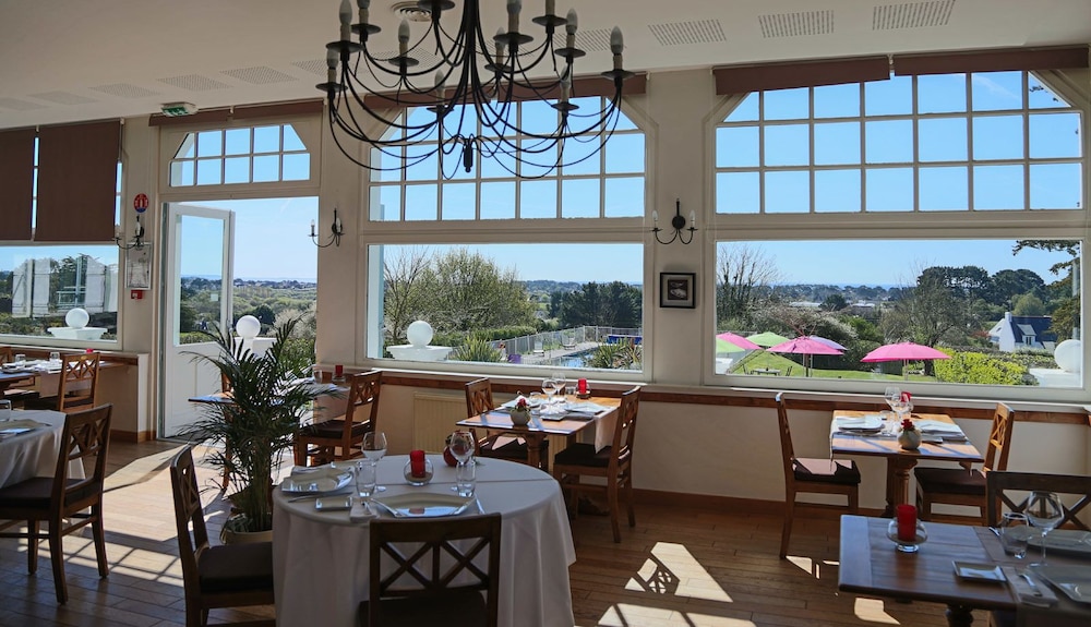 Hotel Restaurant Spa Du Tumulus 51/64