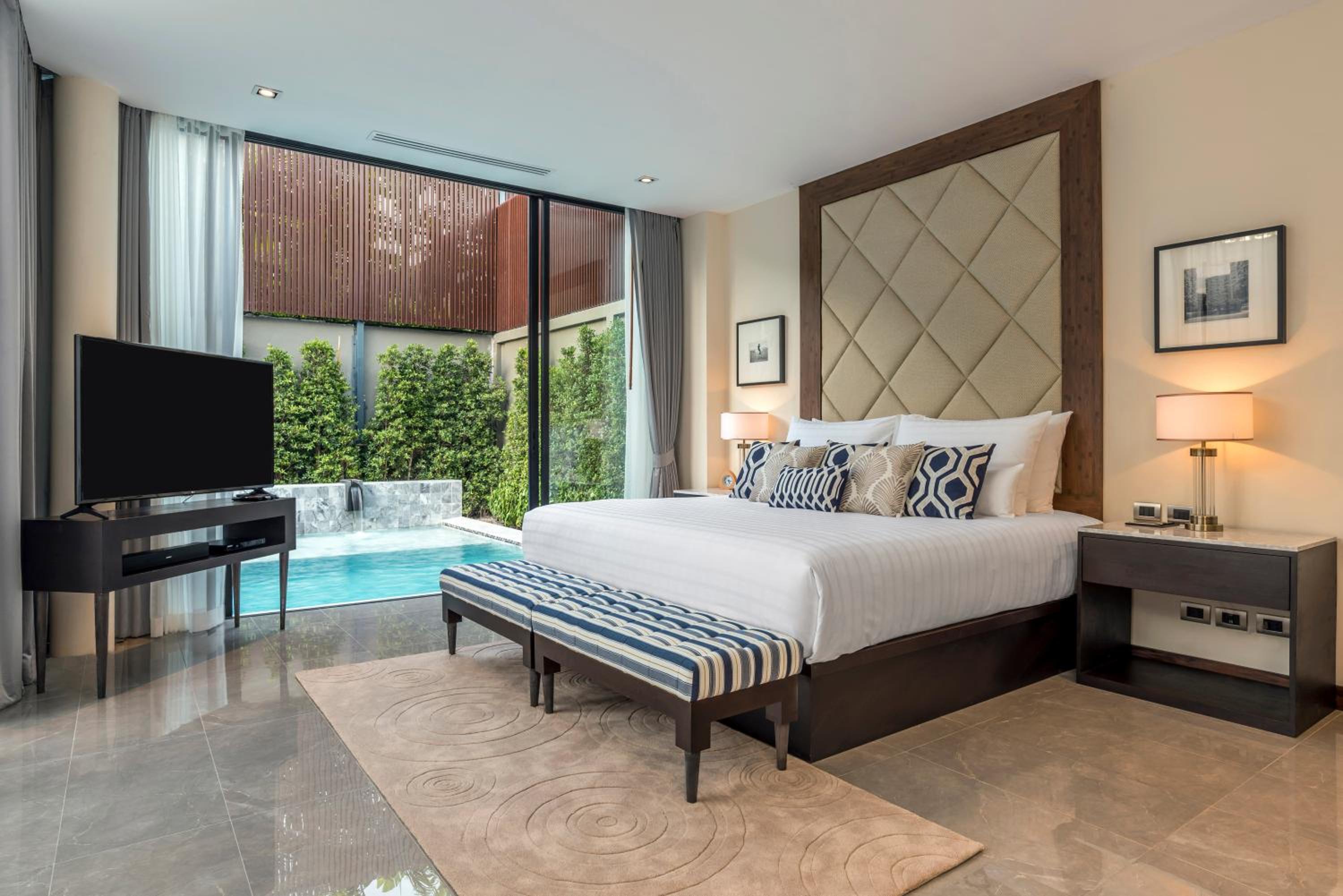 1 Bedroom, Villa, Butler, with Pool