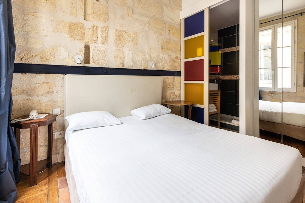 Hotel La Tour Intendance, Bordeaux 27/60