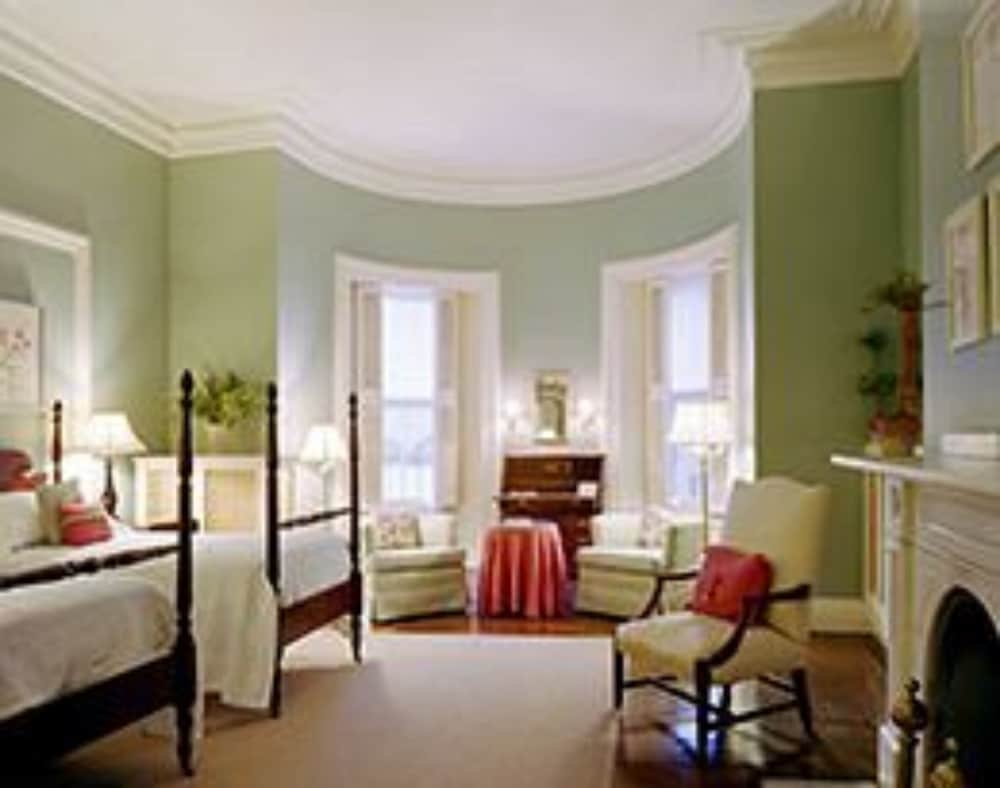 The College Club of Boston 29/42