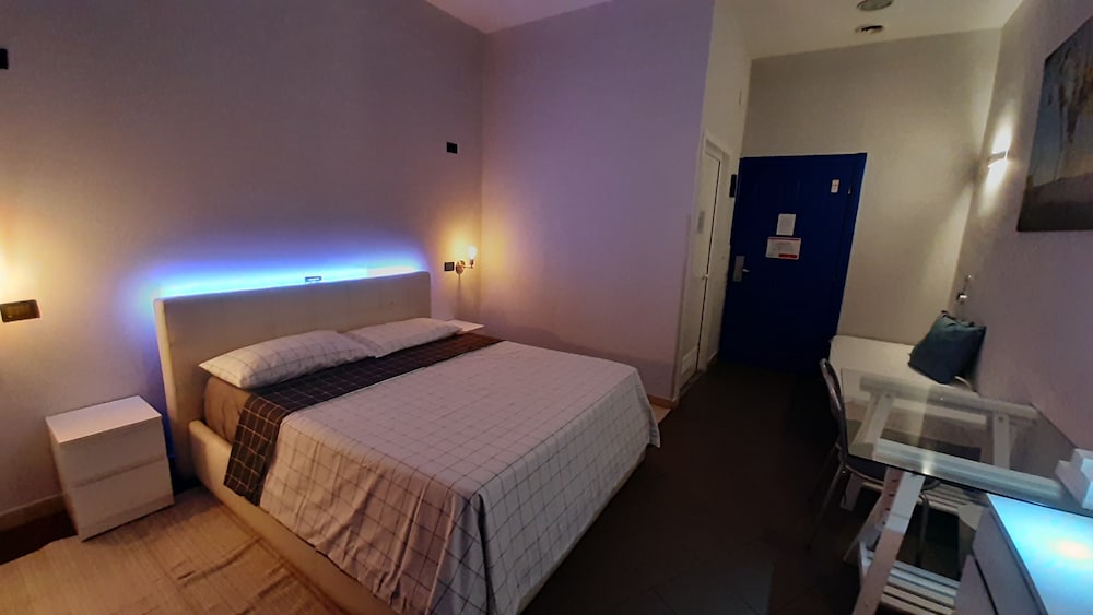 Youth Station Hostel 21/43