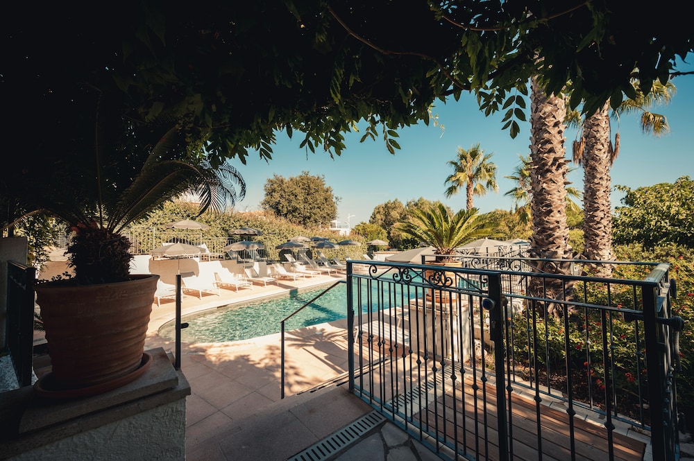 Van Der Valk Hotel Le Catalogne 40/72
