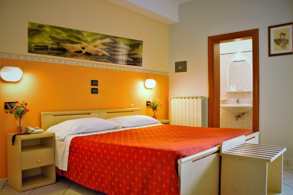 Hotel Monica 14/33