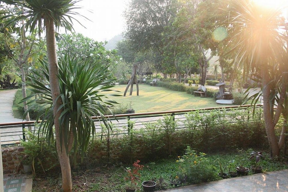 Baan Alisa Bed And Breakfast 42/50