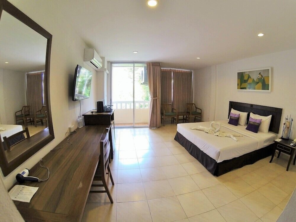 Karon Living Room 18/53