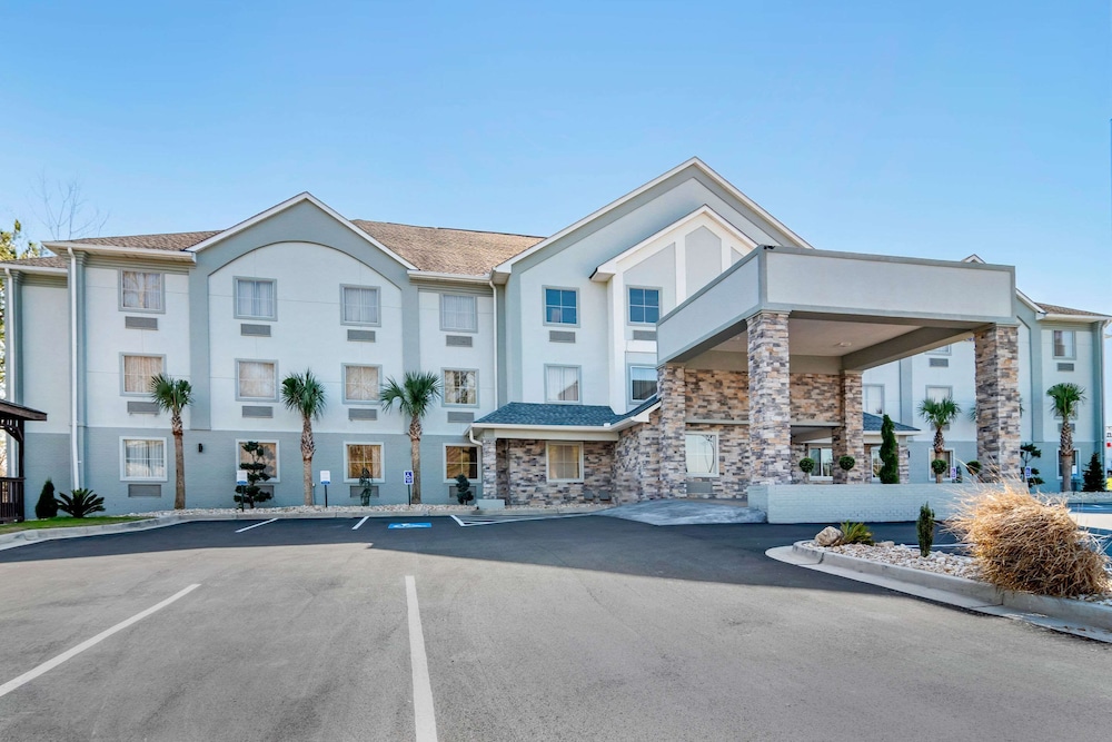 Comfort Inn And Suites Macon 35/40