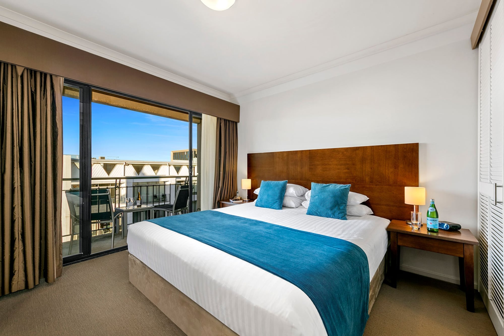 1 BEDROOM, SUPERIOR, APARTMENT
