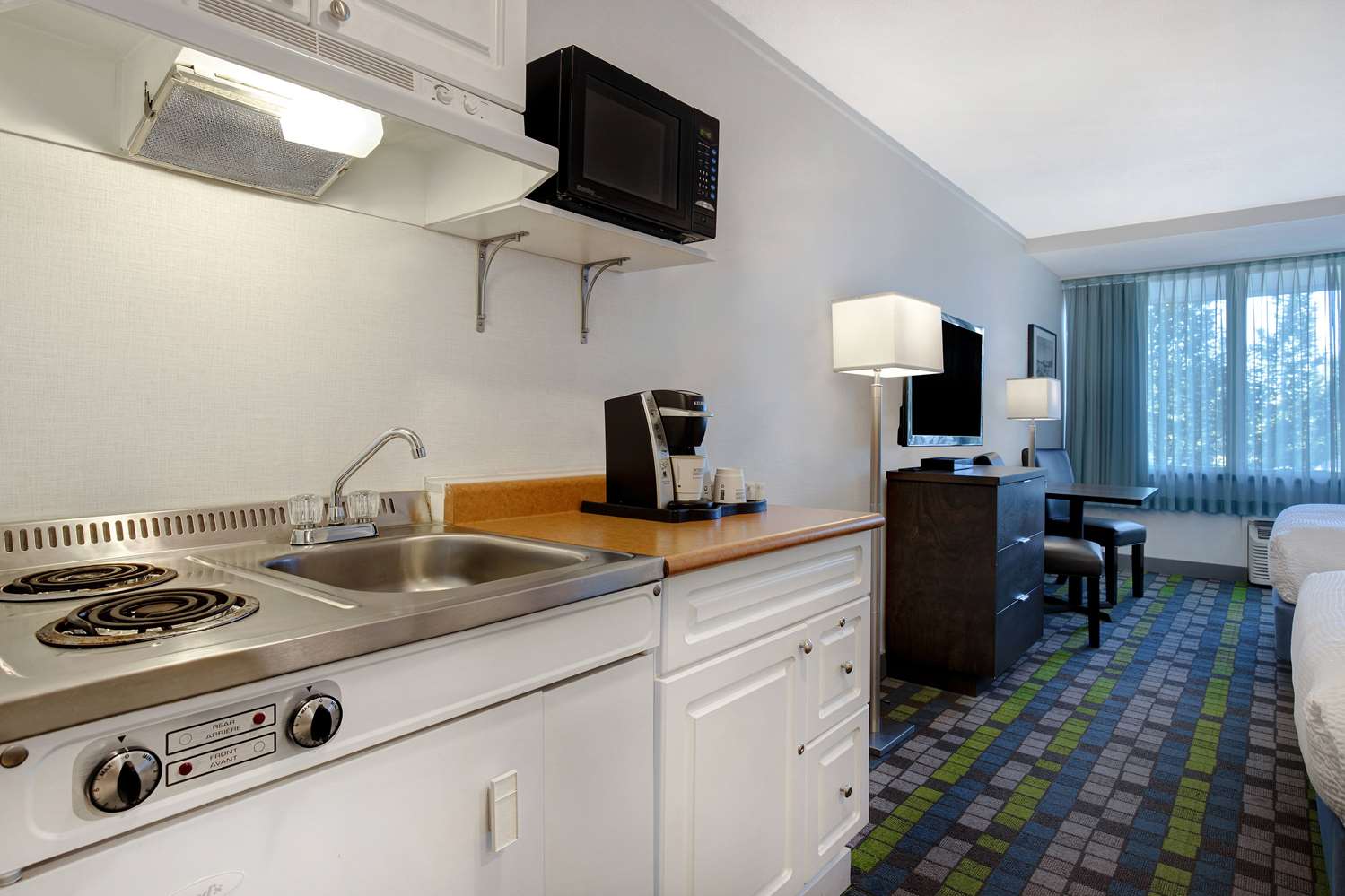 Days Inn by Wyndham Victoria Airport Sidney 34/34