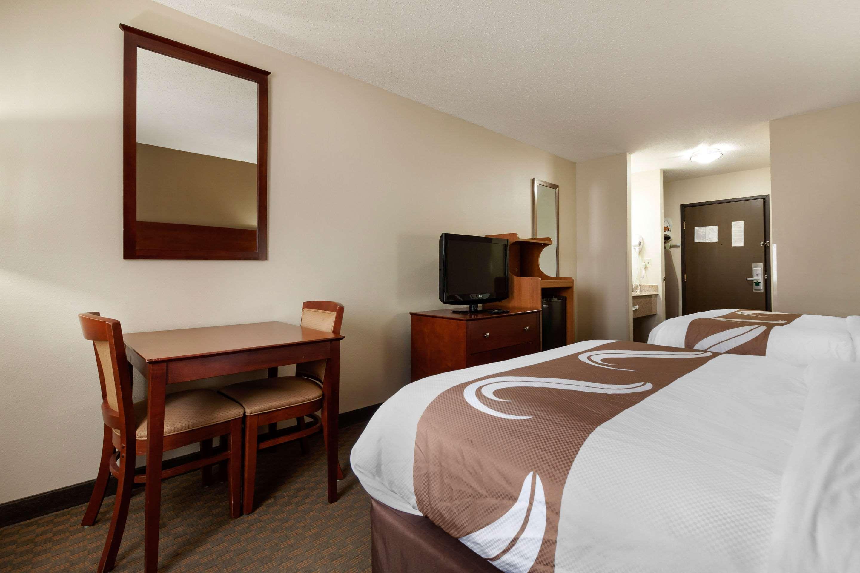 Room, Quadruple, 2 Queen Beds