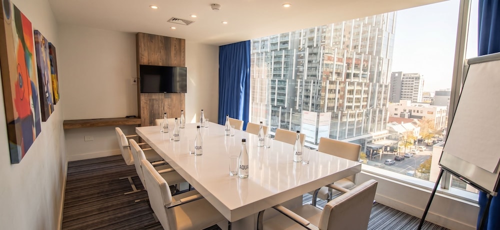 Urbanica The Libertador Hotel 34/46