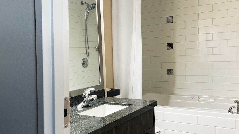 Executive Inn At Whistler Village 51/51