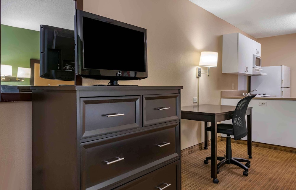Extended Stay America Jacksonville Riverwalk Conv Center 35/49