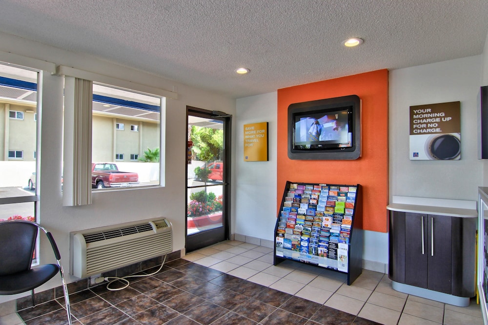Motel6 West Sacramento, CA 39/60