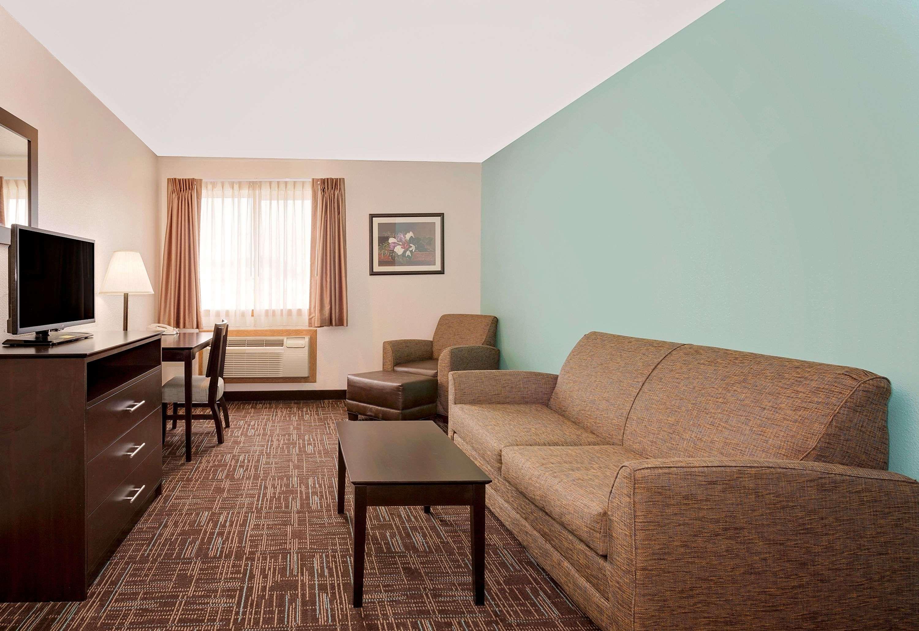 Howard Johnson By Wyndham Gothenburg 15/20