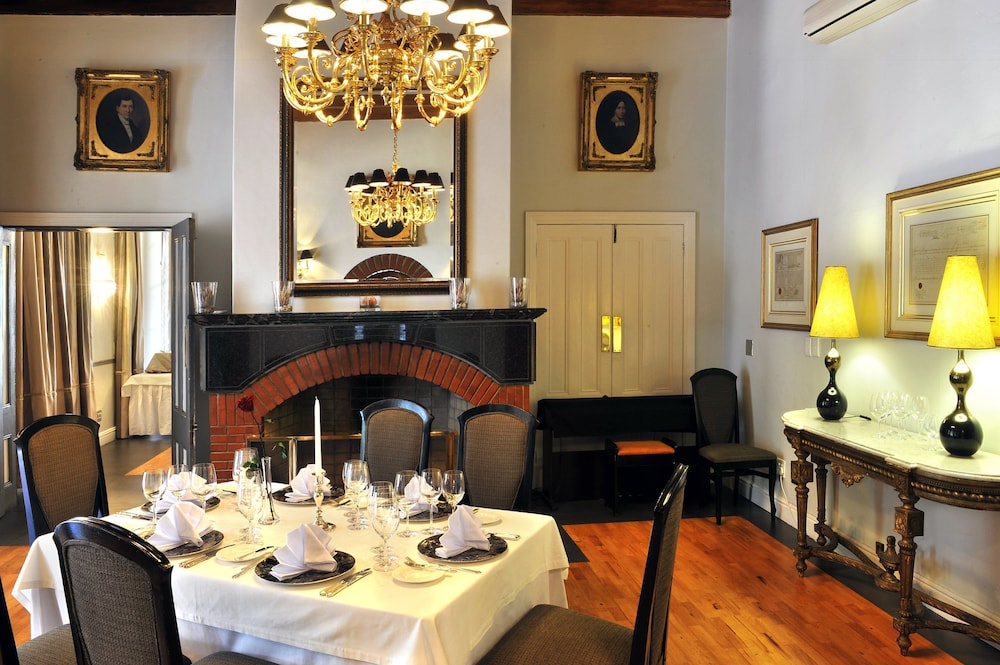 Grande Roche Hotel 59/76