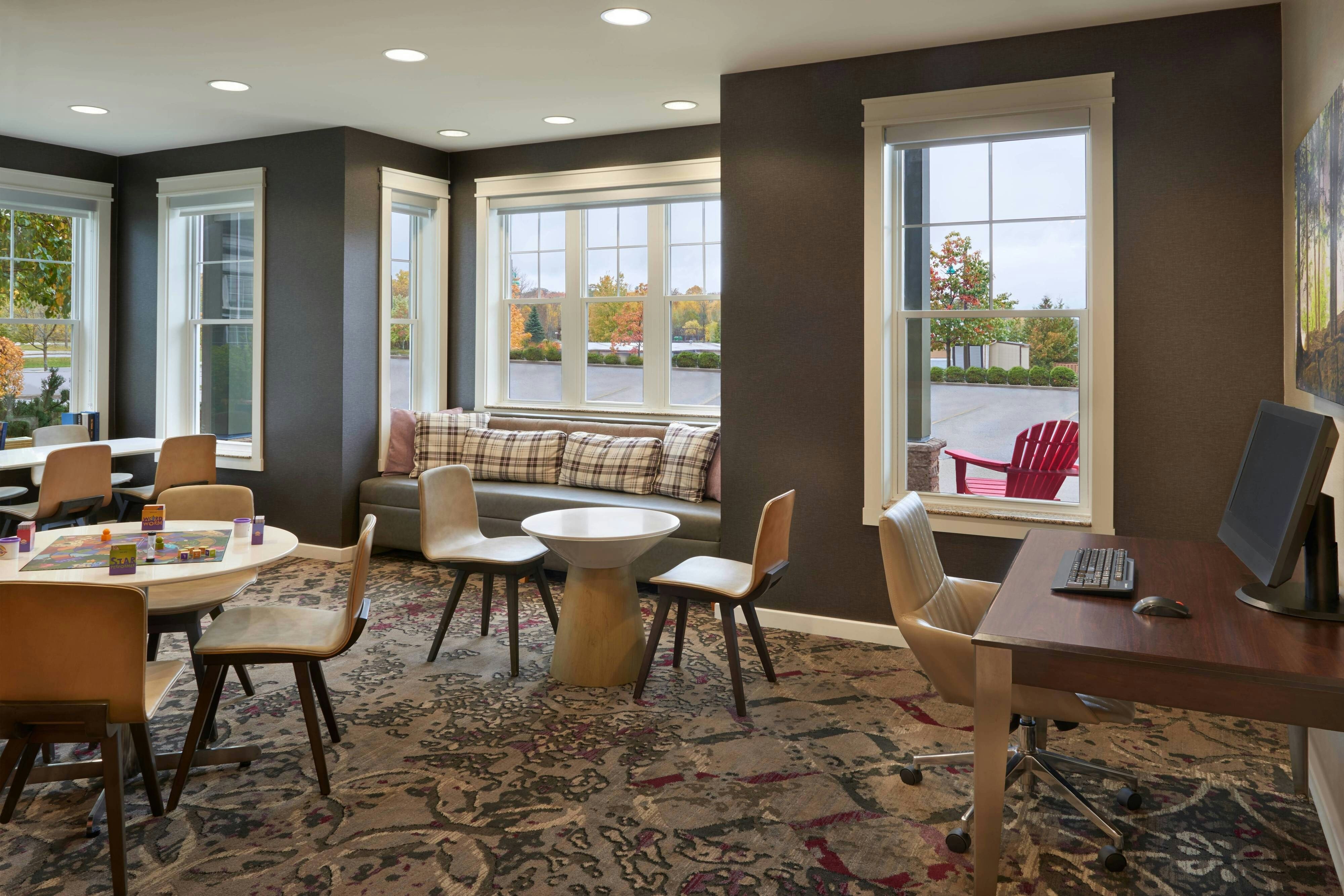 RESIDENCE INN BY MARRIOTT GRAVENHURST MUSKOKA WHARF 5/10