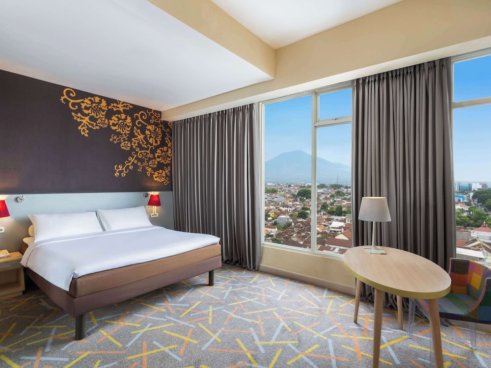 غرفة عائلية بسرير كينج وسرير بطابقين، Ibis Styles Malang 13/17