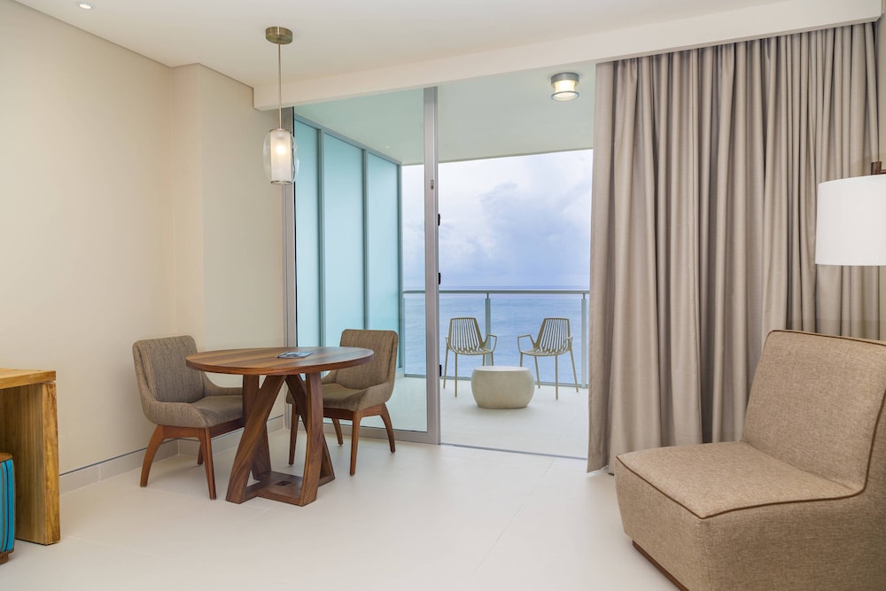 The Westin Cozumel 58/77