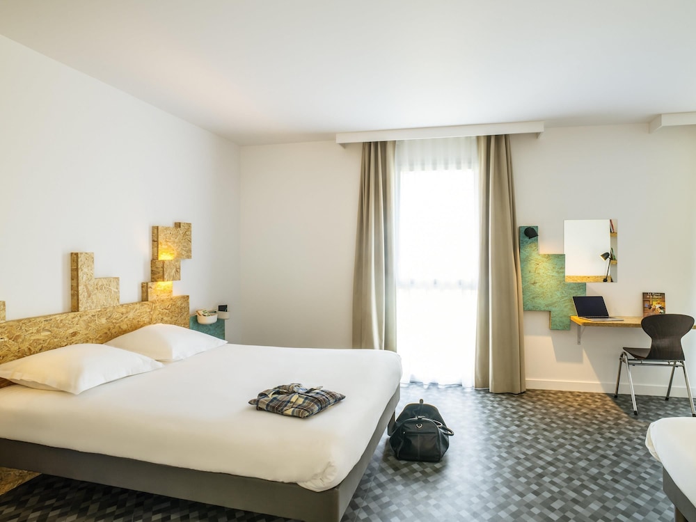 Greet Hotel Rennes Pace 20/57