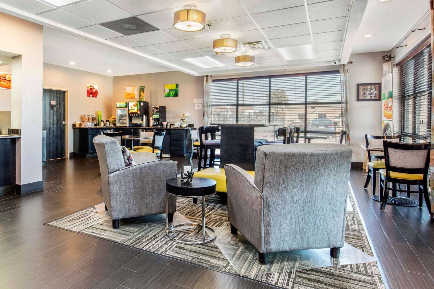 Quality Inn Airport I-240 7/15