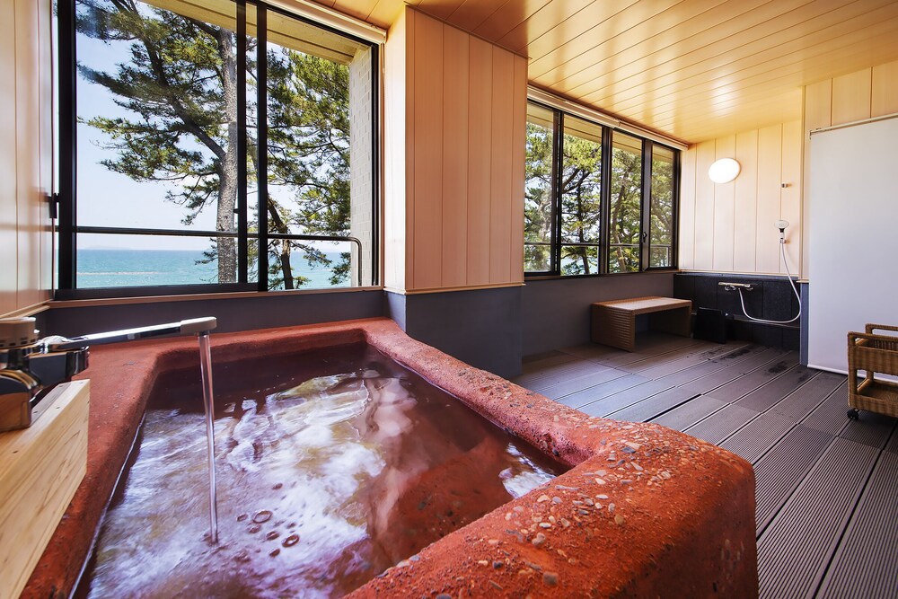 Resort Hotel Mihagi 54/84