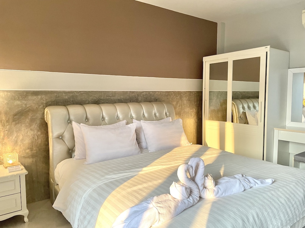 Smaids Room 32/64
