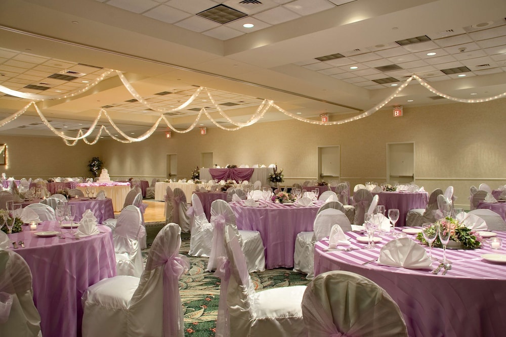 Hilton Garden Inn St. Charles 35/48
