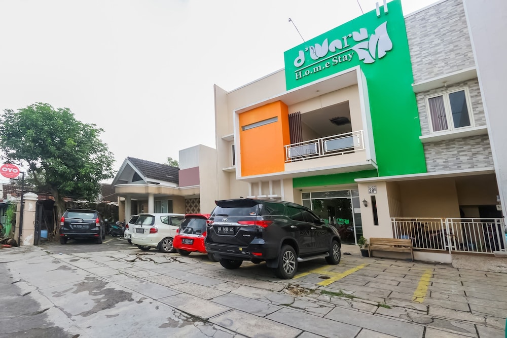 OYO 90193 D'waru Homestay Syariah 21/23
