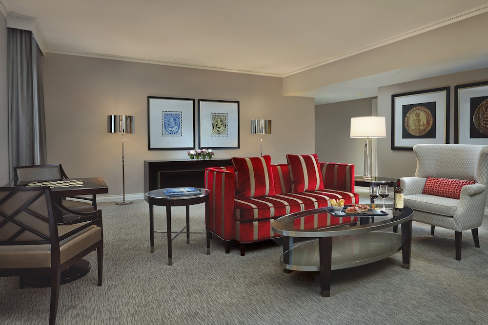 Omni King Edward Hotel 40/75