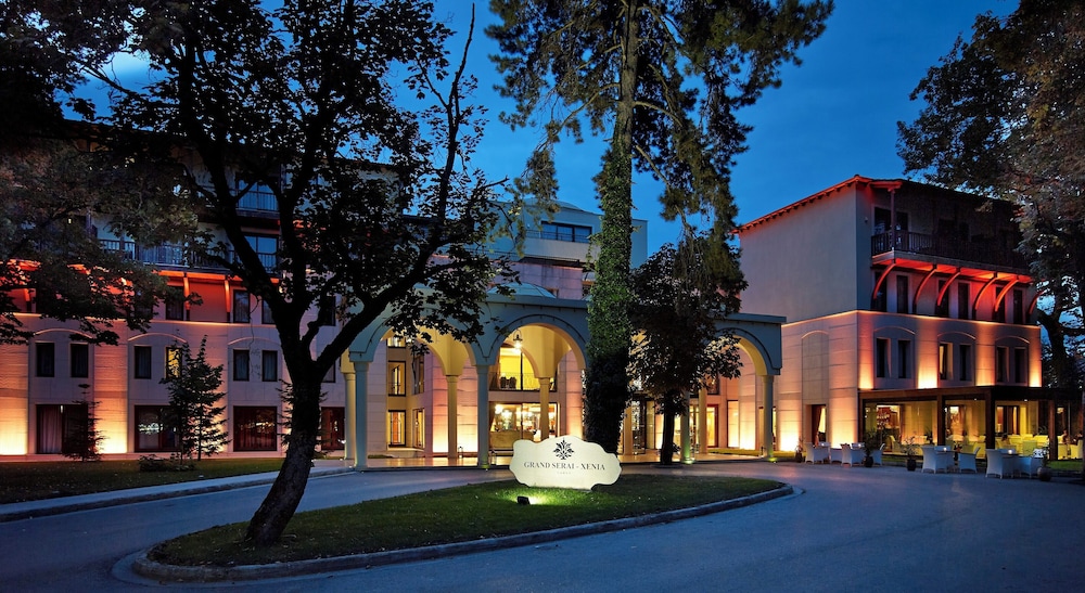 GRAND SERAI CONGRESS & SPA 61/64