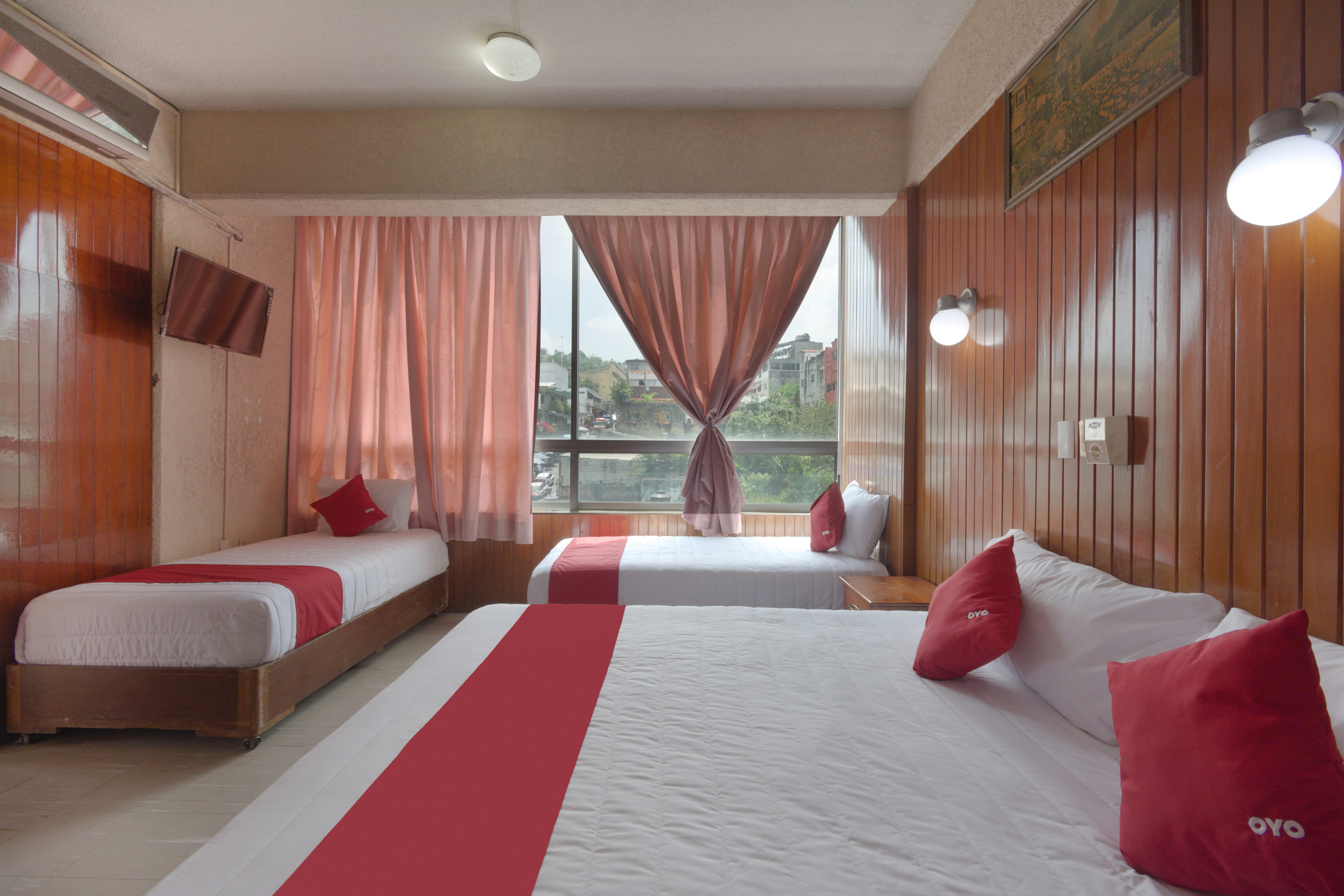 غرفة اقتصادية رباعية، OYO Hotel Totonacapan, Papantla 5/8