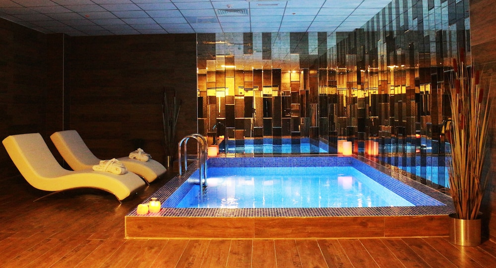 Svalinn Hotel 3/69