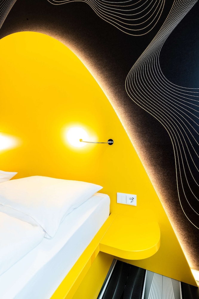 Prize by Radisson, Bonn City 17/50