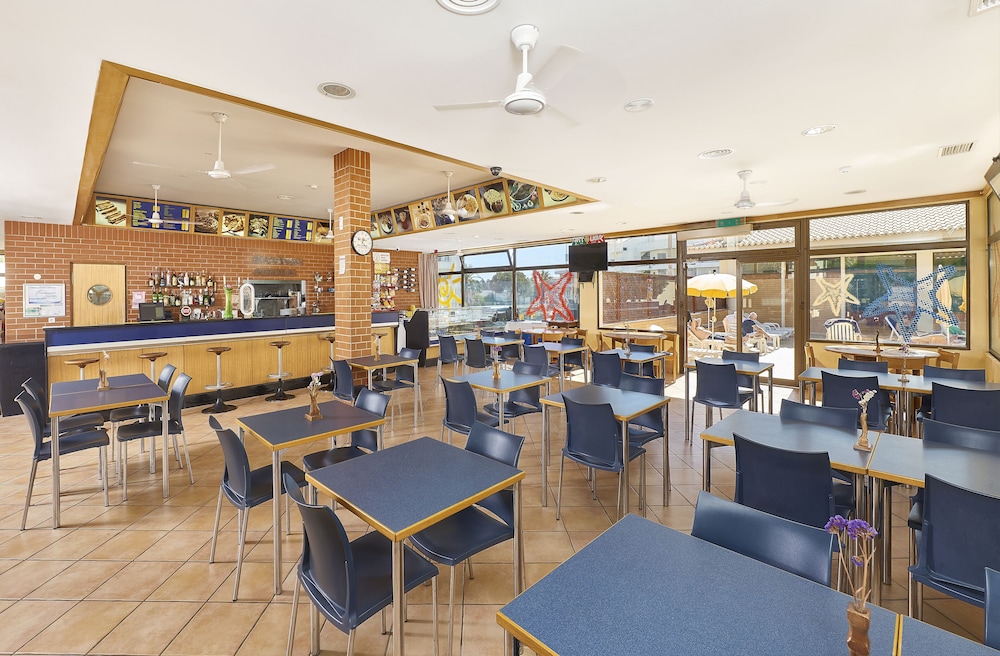 Oceanus Aparthotel 48/63