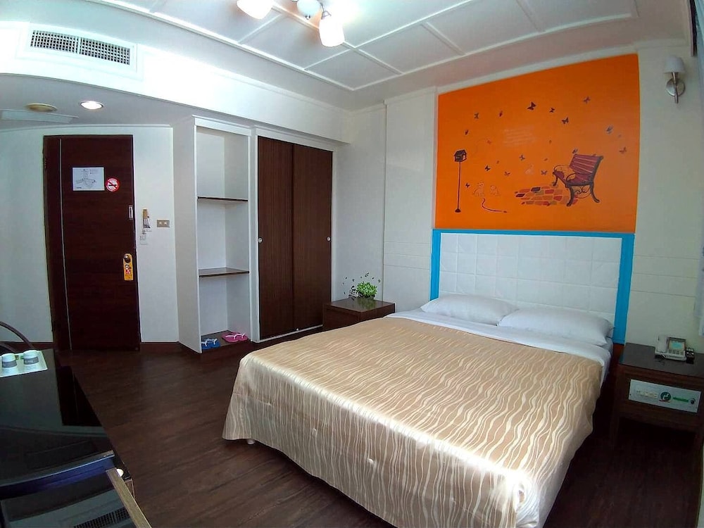 Toong Mao Kao-shang-ching Hotel 20/54