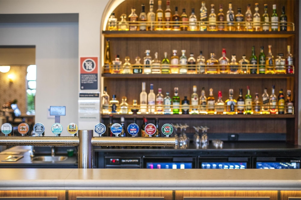 Pymble Hotel 25/50