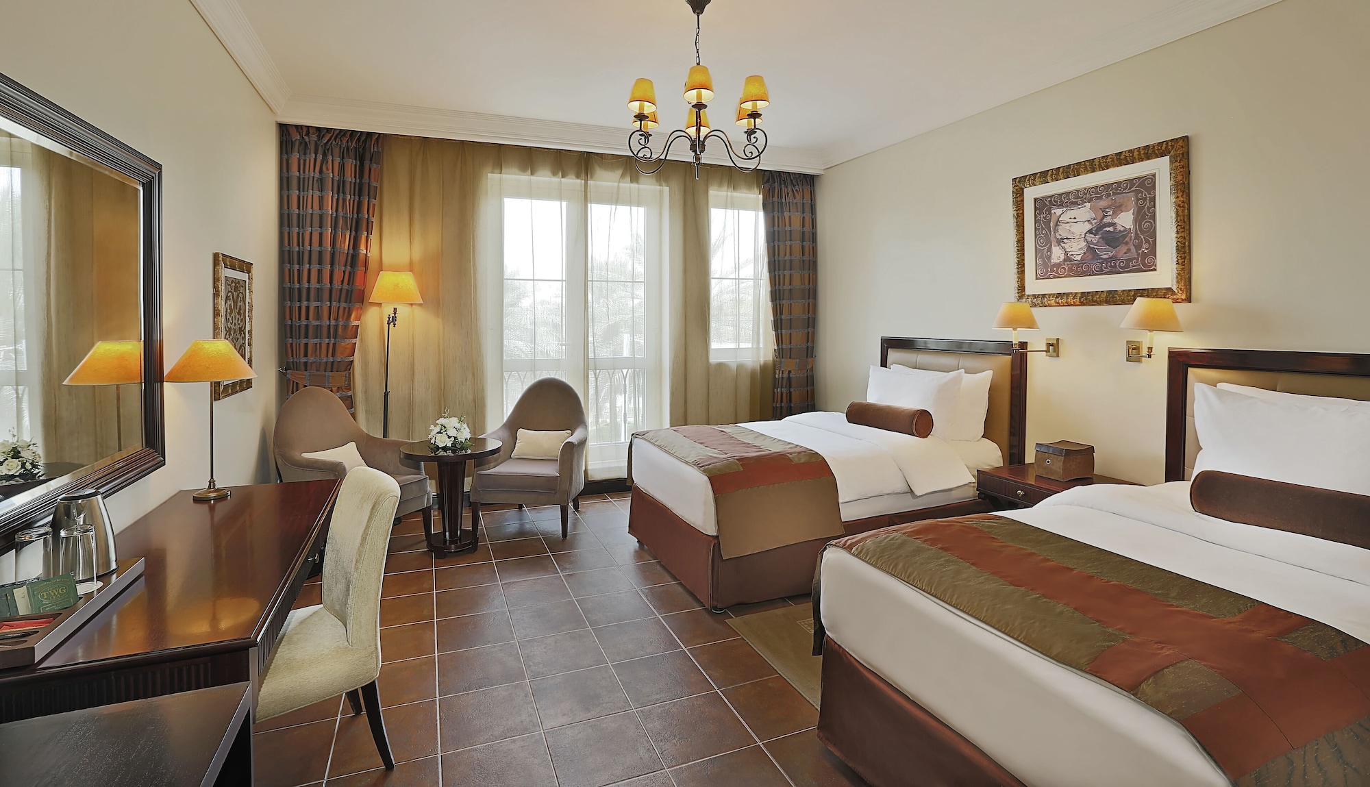 DELUXE, TWIN BEDS