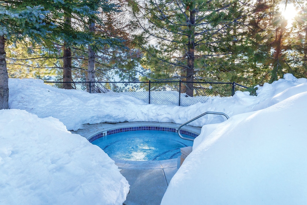 WorldMark Lake Tahoe 33/38