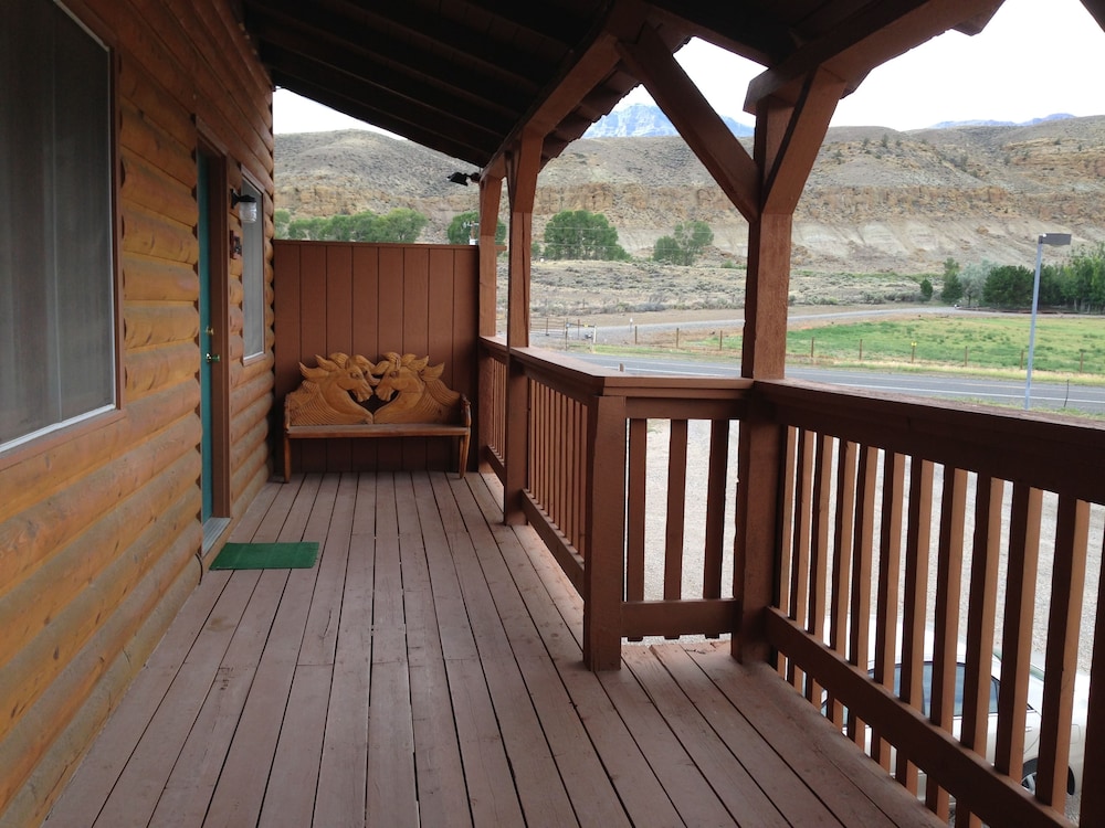 Yellowstone Valley Inn 17/50