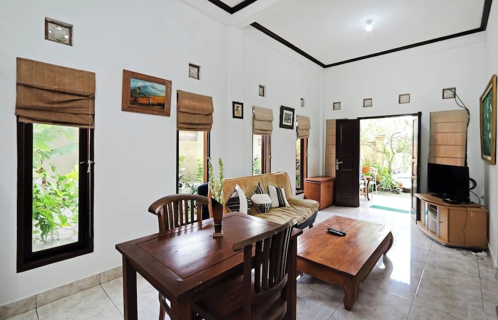 Rumah Akira Seminyak 14/23