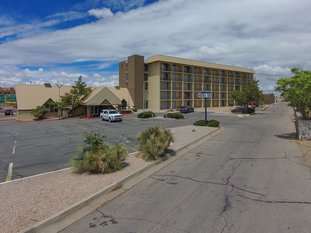 Hotel 505 37/49