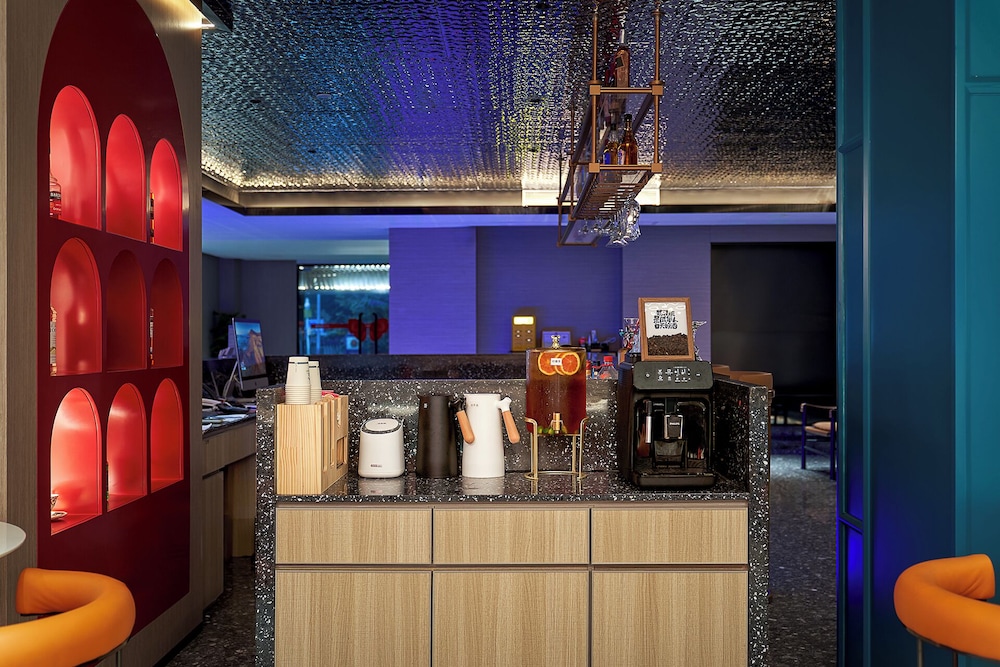 Lan Wan International Hotel 8/50
