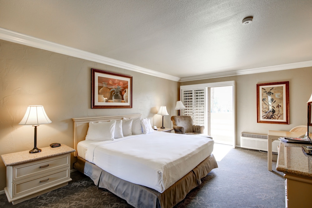 Indian Wells Resort Hotel 21/39