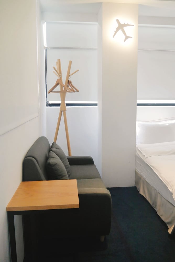 Time Flyer Hotel 40/50