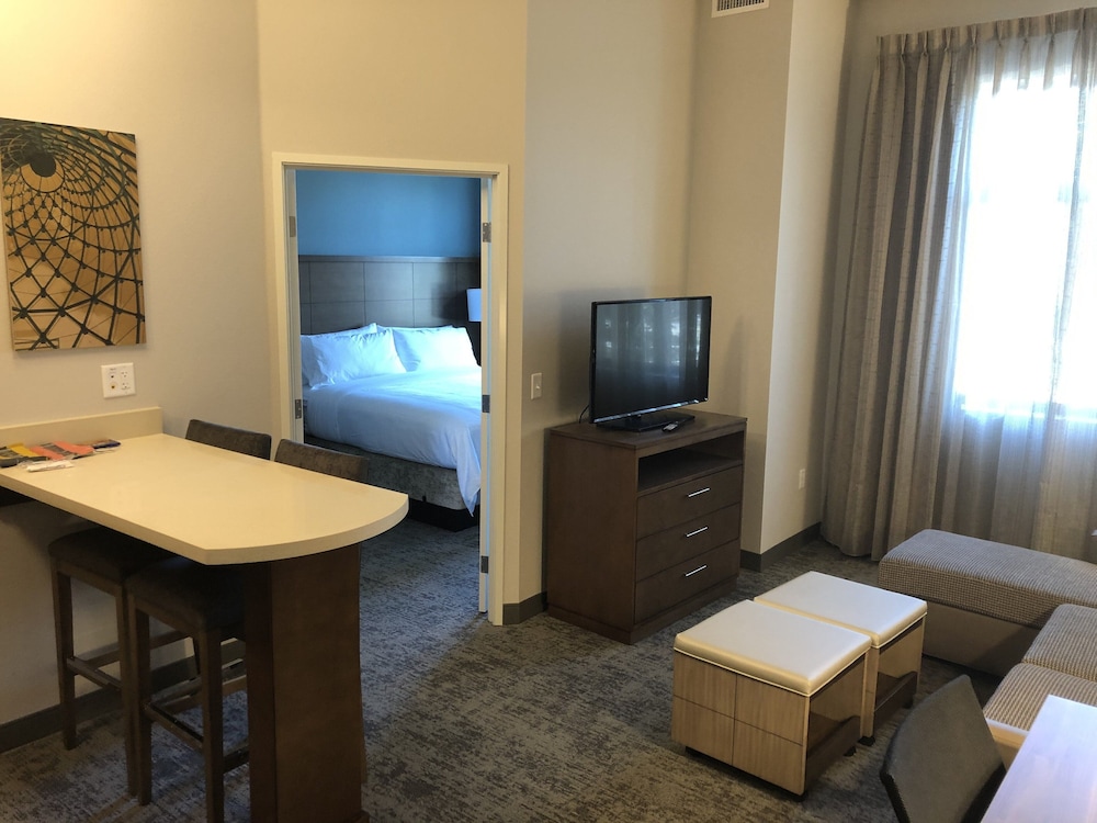 Staybridge Suites Irvine John Wayne Airport An Ihg Hotel 34/61