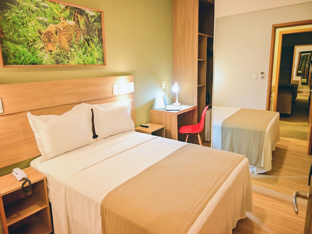 Bristol Marambaia Hotel 20/40